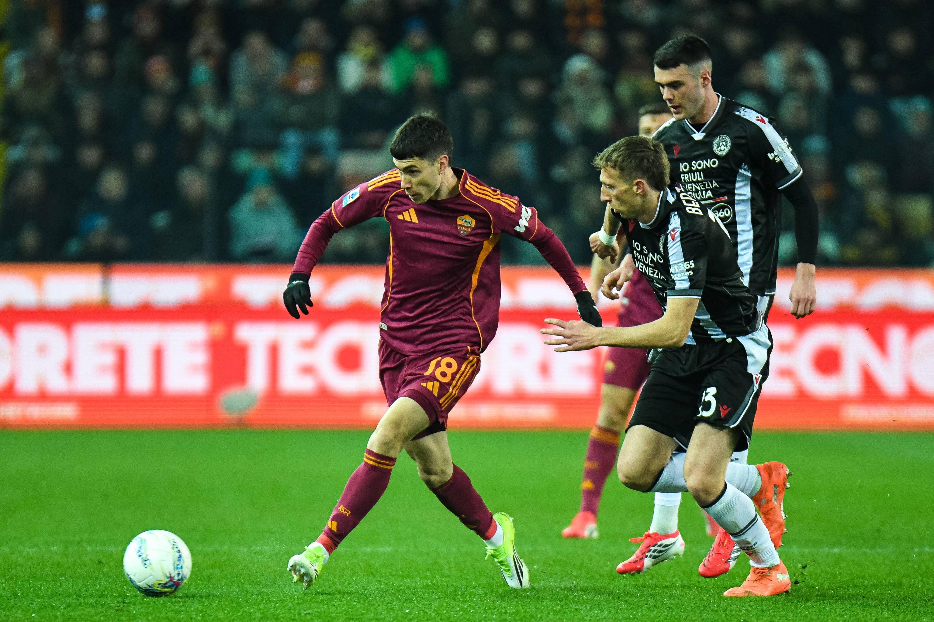 （外代二线）足球——意甲联赛：乌迪内斯胜罗马